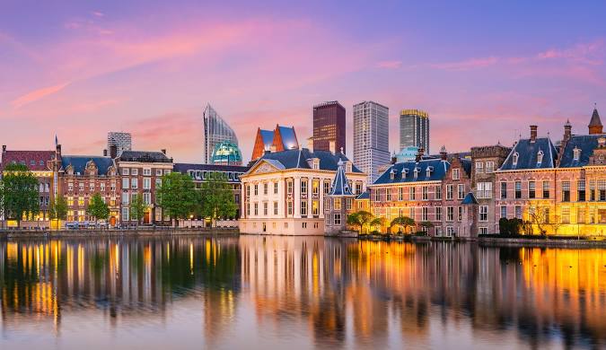 انتقال یورو به لاهه