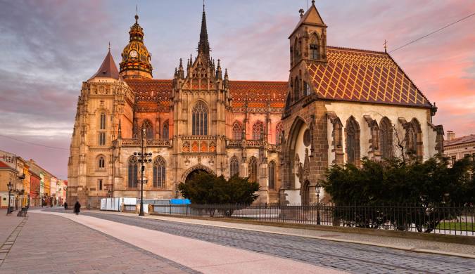 انتقال یورو به کوشیتسه اسلواکی - صرافی امرالد