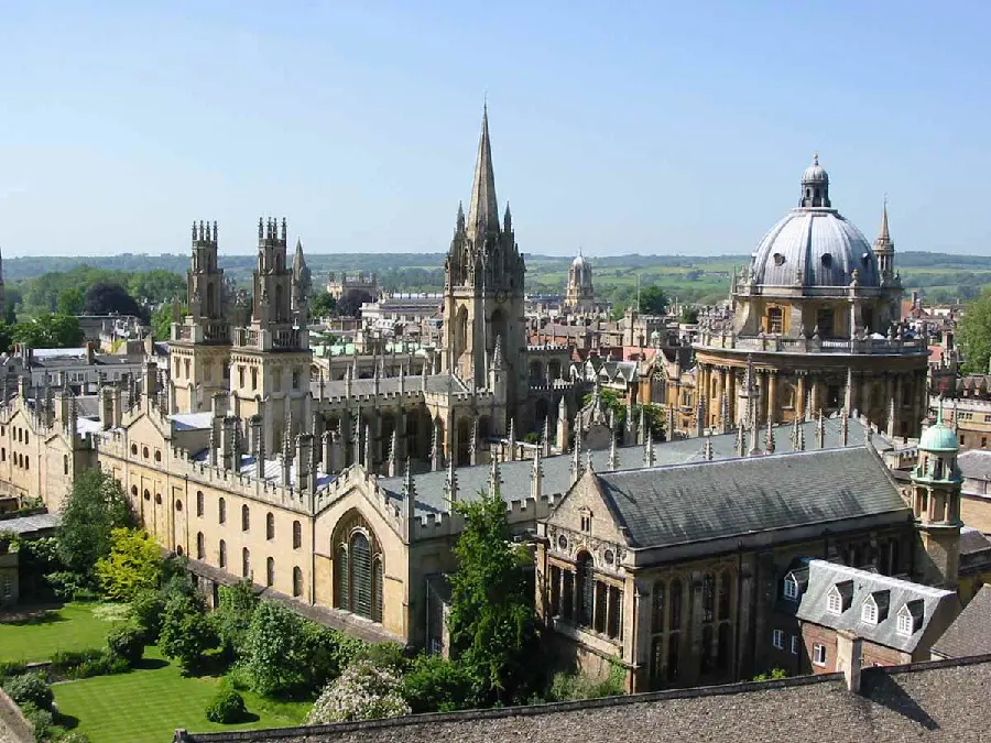 University of Oxford - حواله یورو EUR